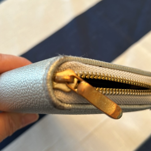 RJAY woman silver wallet zipper closure with card slots - Picture 11 of 13